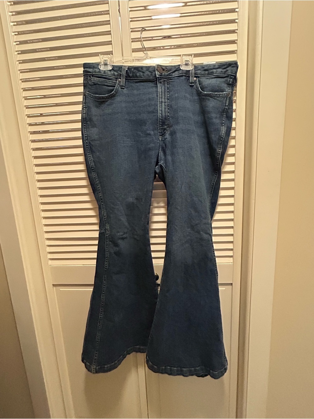 Wrangler Retro Women’s Flared Jeans